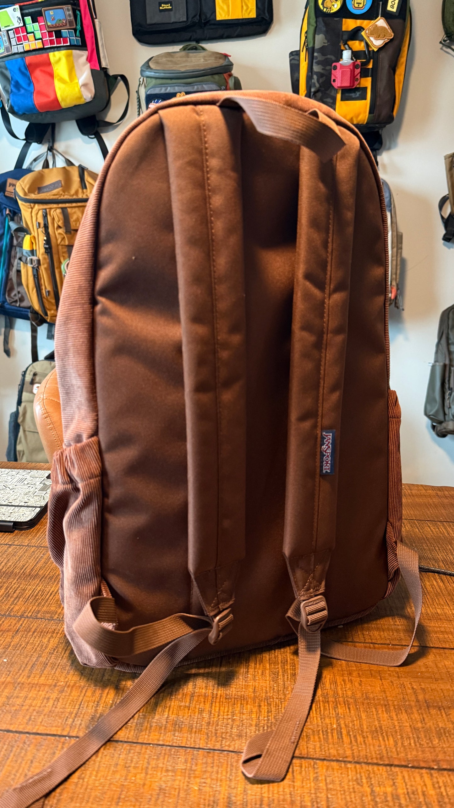 Jansport Corduroy Lounge Pack