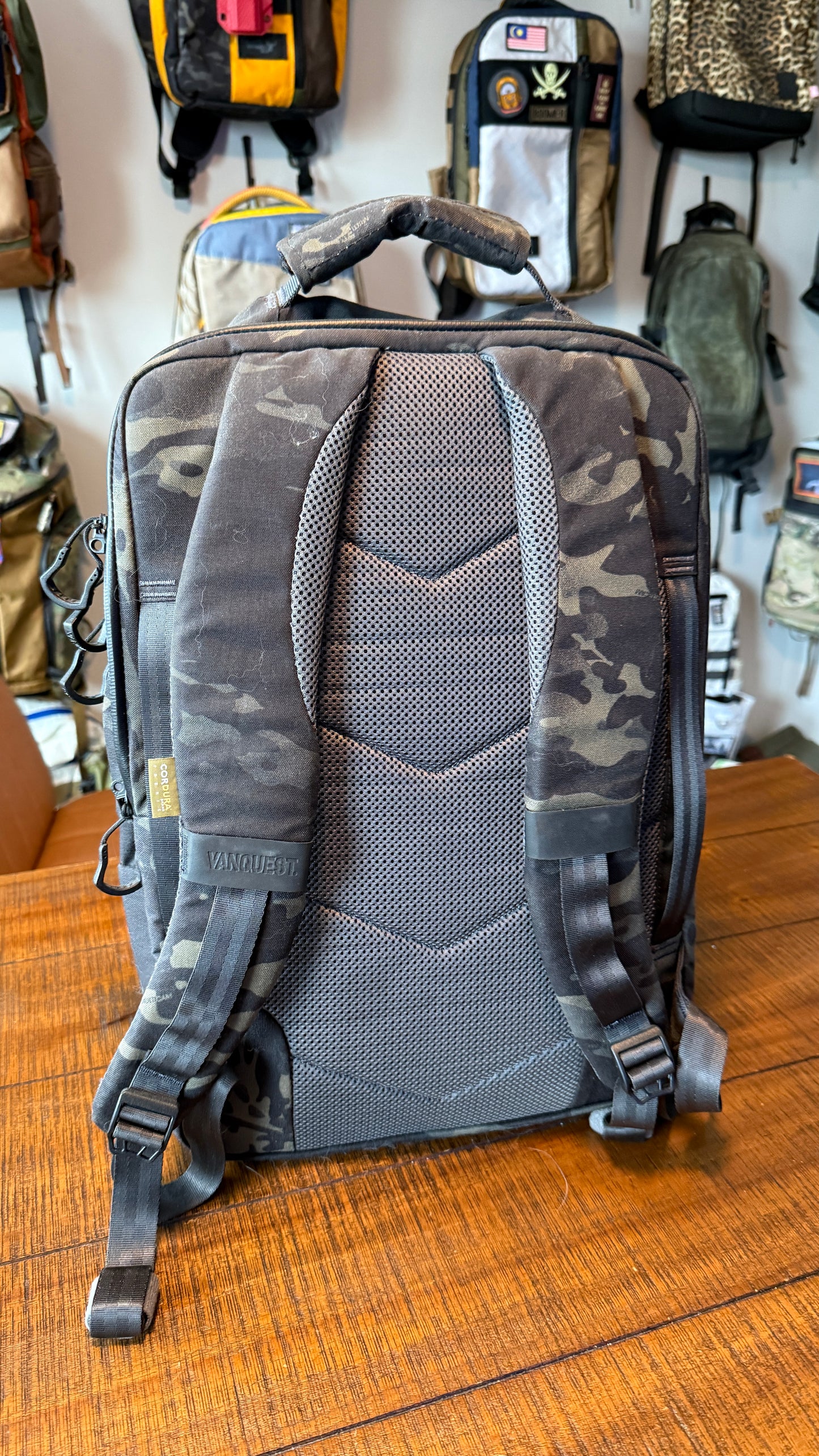 Vanquest Addax 25