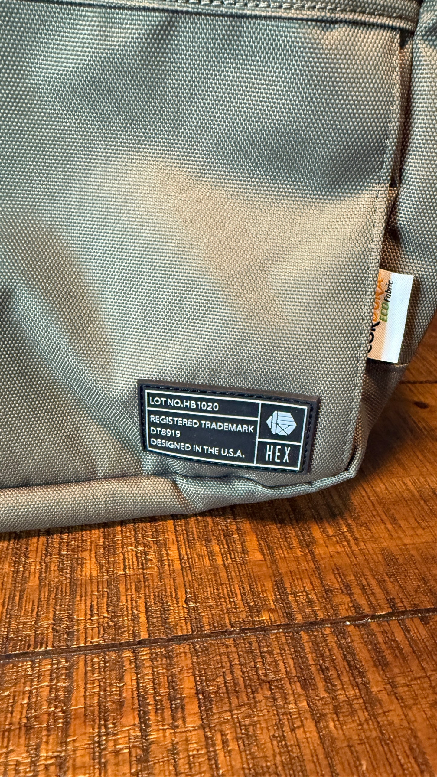 Hex Backpack Simple