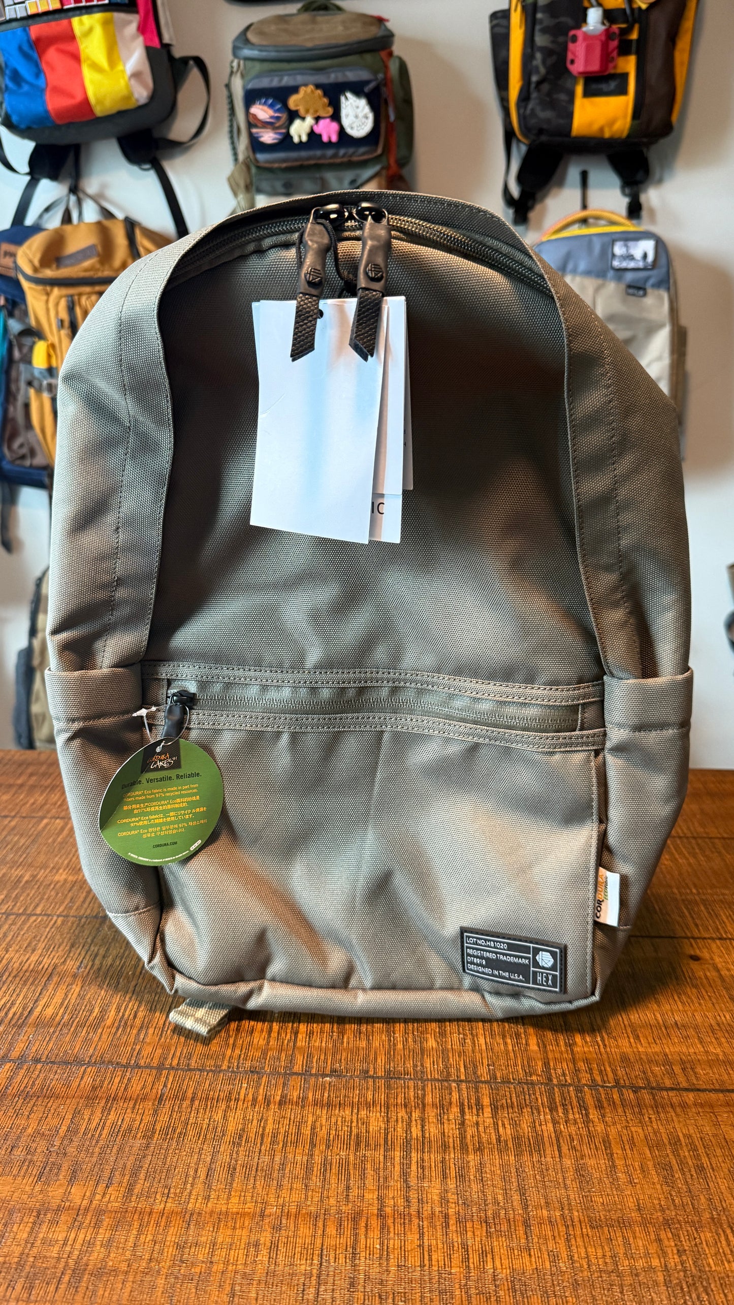 Hex Backpack Simple