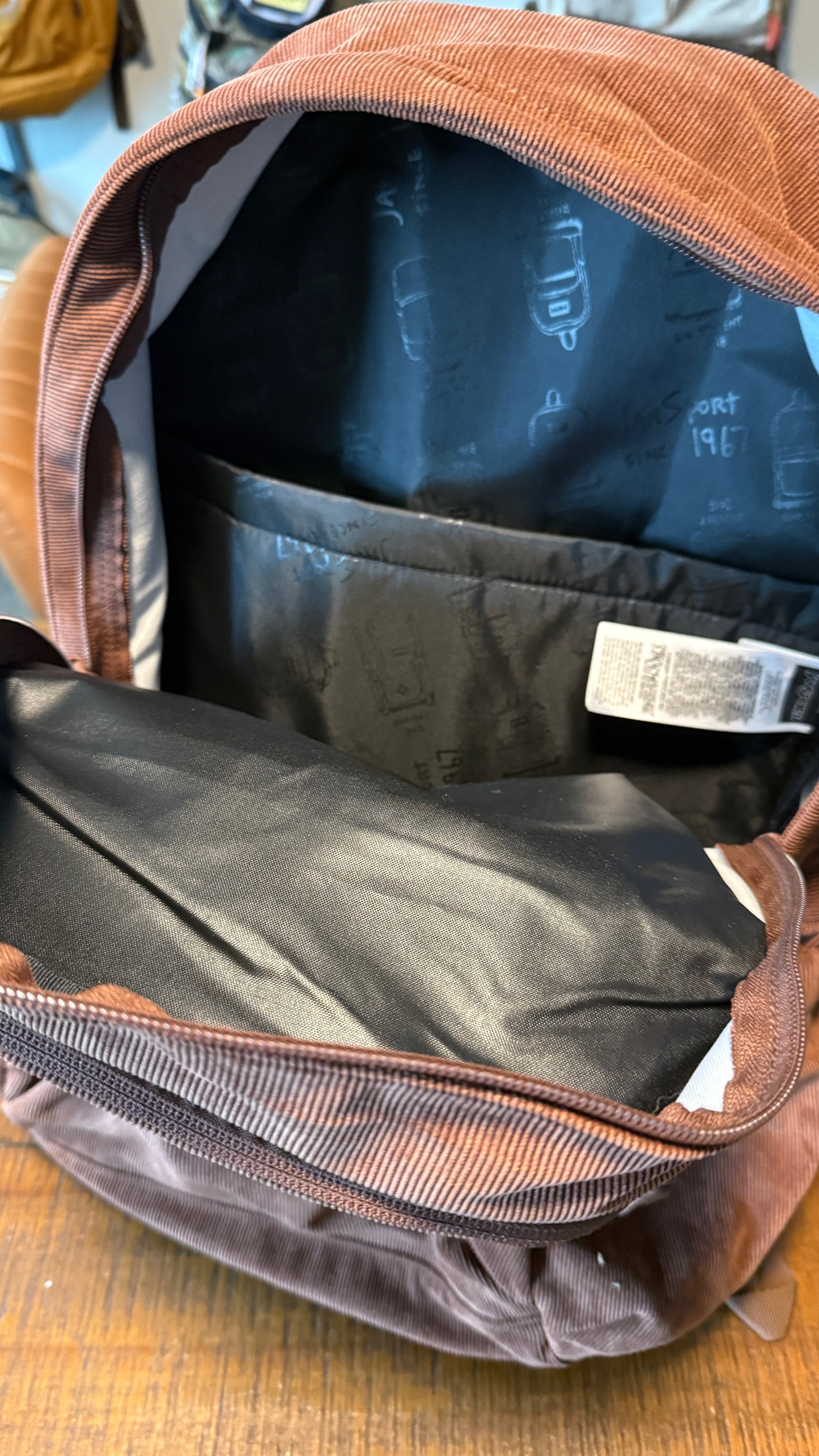 Jansport Corduroy Lounge Pack