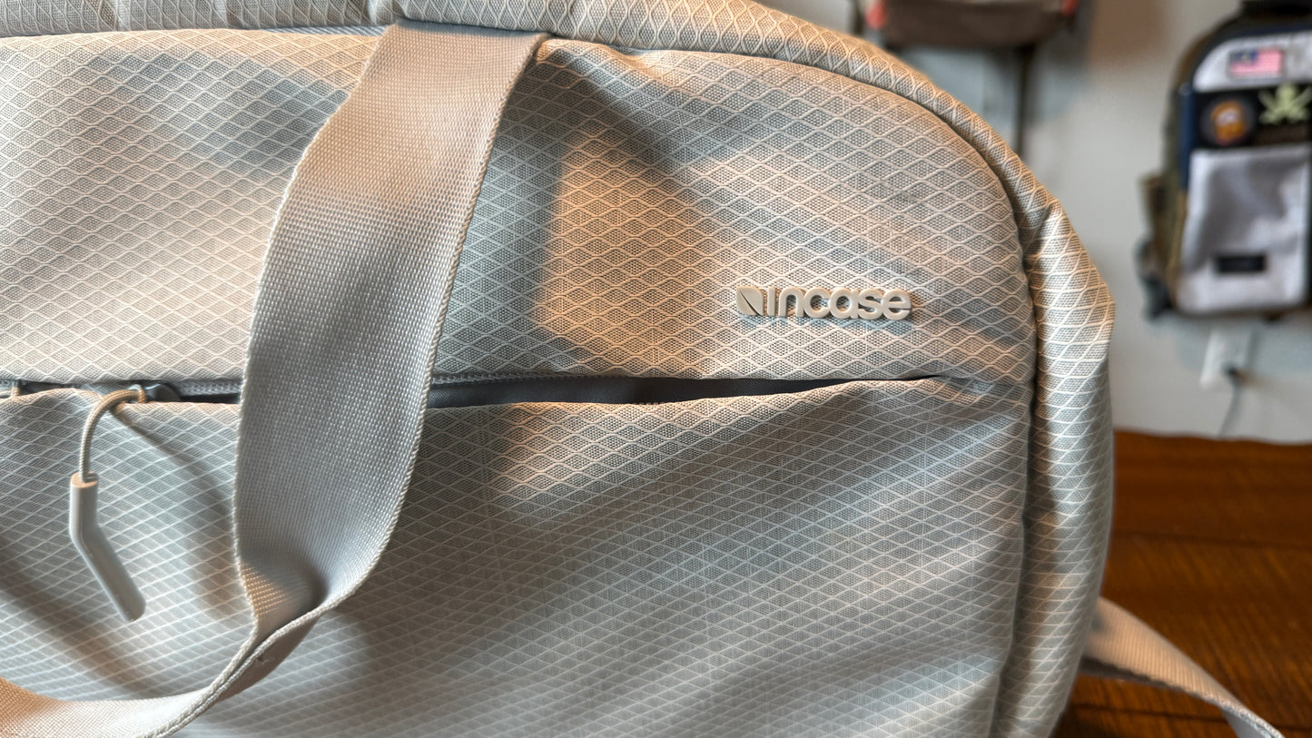 InCase Small City Duffel