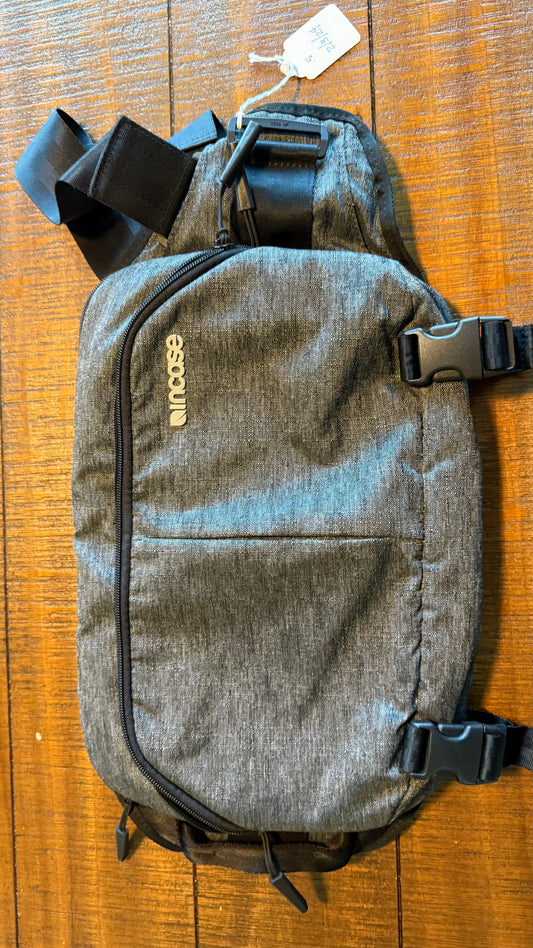 InCase Tablet Sling